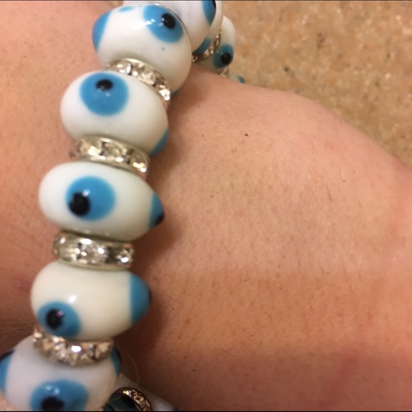 Evil Eye Bracelet - Picture 3 of 3