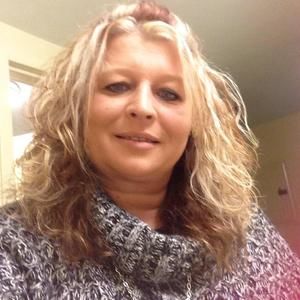 Meet your Posher, Simone