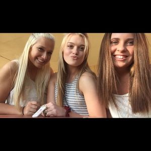 Meet your Posher, Lauren