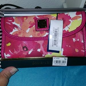 Dooney & Bourke Somerset Continental Clutch