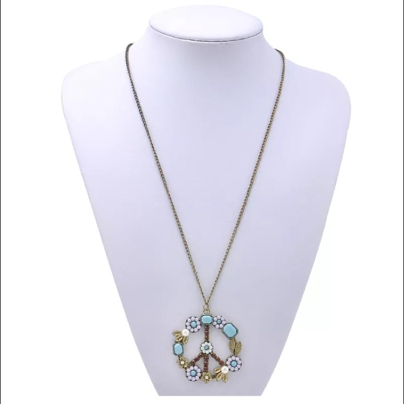 Jewelry - NWT Antique bronze peace sign pendant necklace