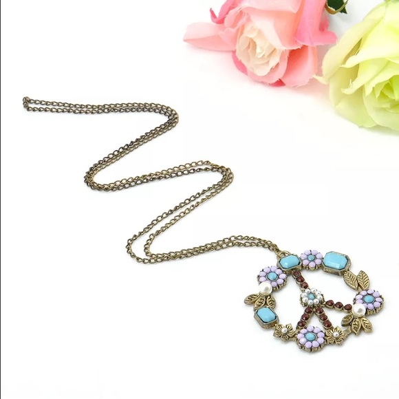 NWT Antique bronze peace sign pendant necklace - Picture 2 of 4