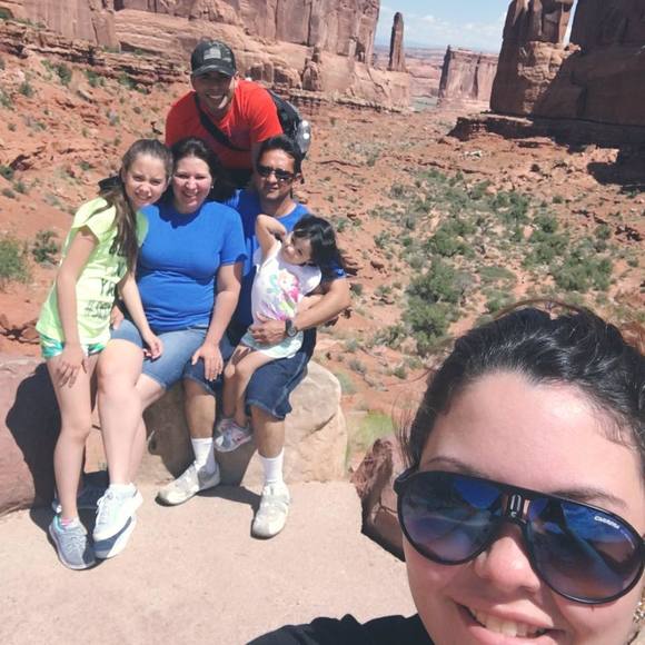 Meet your Posher, Stephany