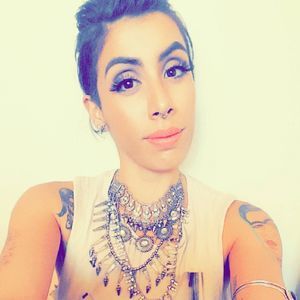 Meet your Posher, Leslie