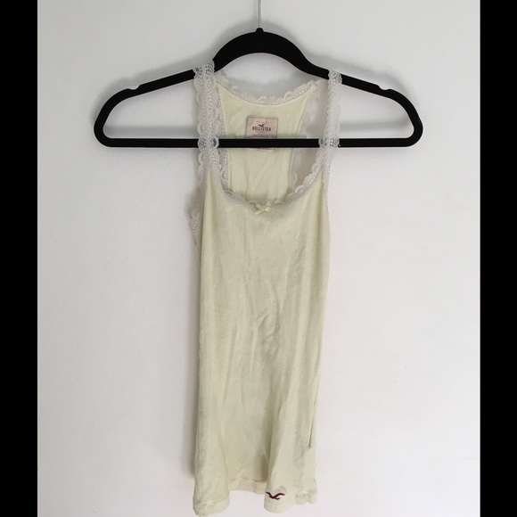 Hollister CO. Soft Yellow Tank Top XS