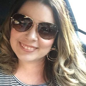 Meet your Posher, Lynette