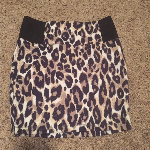 New leopard mini skirt exposed zipper bandage