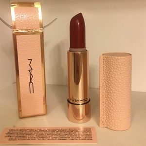MAC Making Pretty "Runaway Red" Lipstick