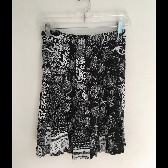 Black and White midi skirt, never worn.
