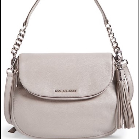 Michael Kors Handbags - 💥FINAL PRICE💥MK convertible Bedford tassel