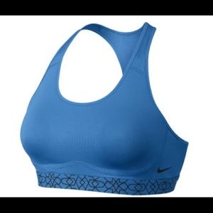 Women's
Nike - Pro Fierce Sports Bra