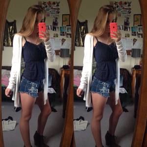 Meet your Posher, Mia