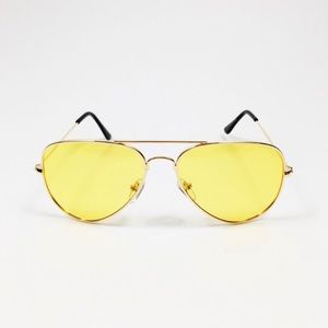 70s vintage style yellow/gold aviators
