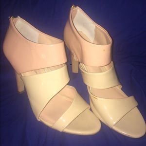 SUPER cute Julianne hough pink/tan strappy pumps