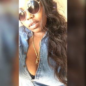 Meet your Posher, Kanesha