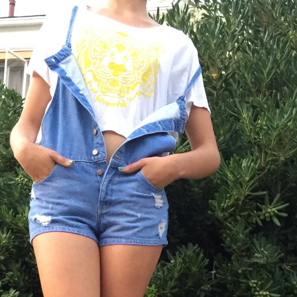 Crop Top w/ Yellow Pattern