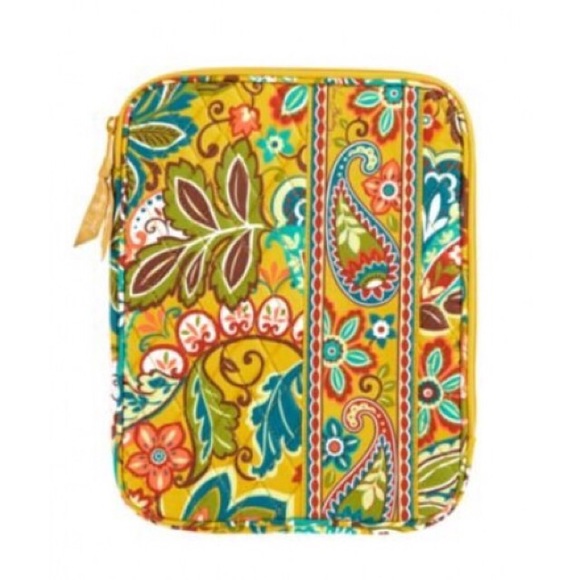 •Vera Bradley Provençal Tablet Sleeve• - Picture 1 of 4