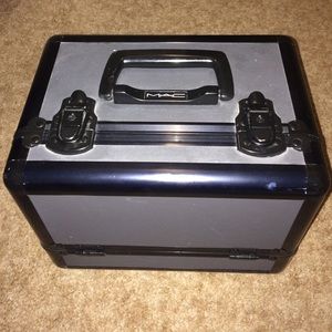 MAC professional make up travel case