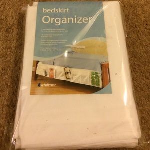 Bed skirt organizer