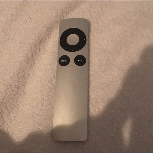 Apple TV Remote - Picture 1 of 2
