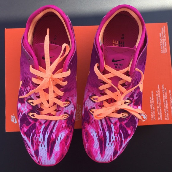 NIKE Womens free 5.0 tie dye mulberry Sz 8 new - Picture 2 of 4