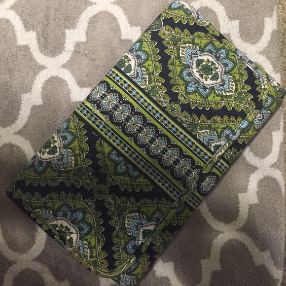 New w/ tags Vera Bradley CD case