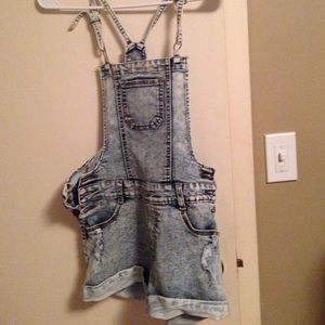 Cute overall shorts