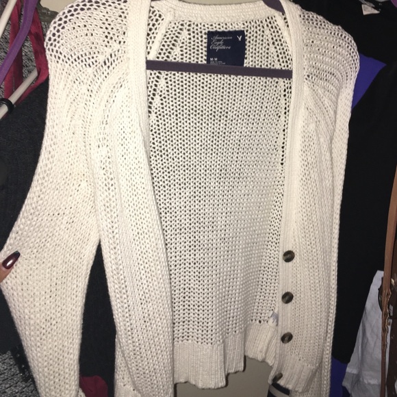 White knitted cardigan