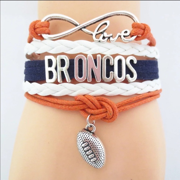 💕💕BRONCOS LOVE CHARM BRACELET 💕💕