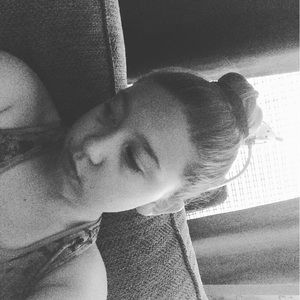 Meet your Posher, Magz