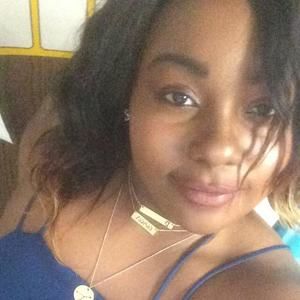 Meet your Posher, Danesha