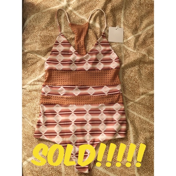 London Full Piece in Tribal Ombre