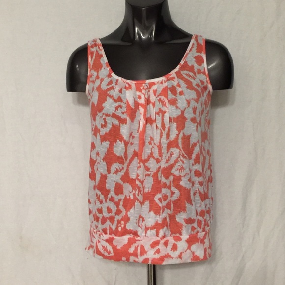Peach and white floral tank top