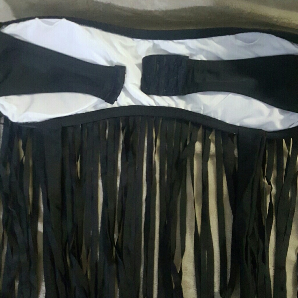 BLACK PLUS SIZES FRINGE SWIMSUIT - Picture 3 of 6