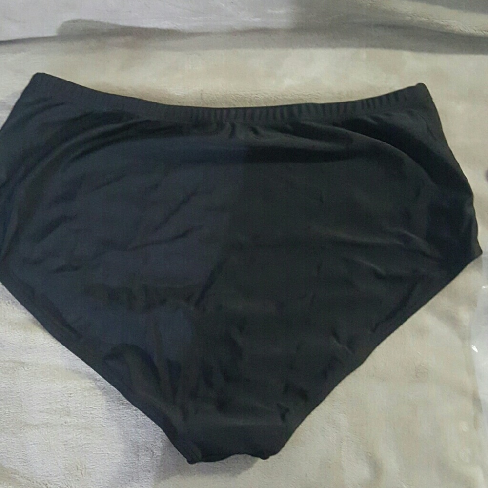 BLACK PLUS SIZES FRINGE SWIMSUIT - Picture 4 of 6