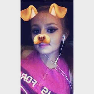 Meet your Posher, Sierra