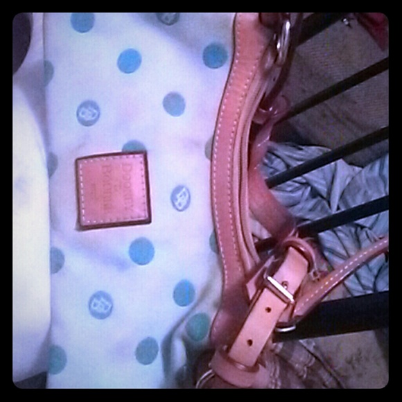 Dooney&bourke1975 pursr