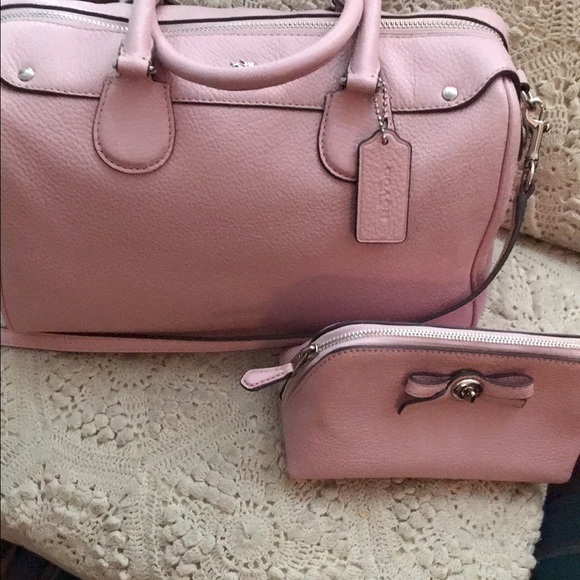 Coach bag and pouch/baby pink
