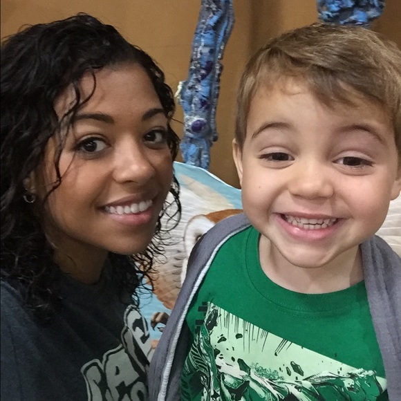 Meet your Posher, Quisha - Picture 1 of 1