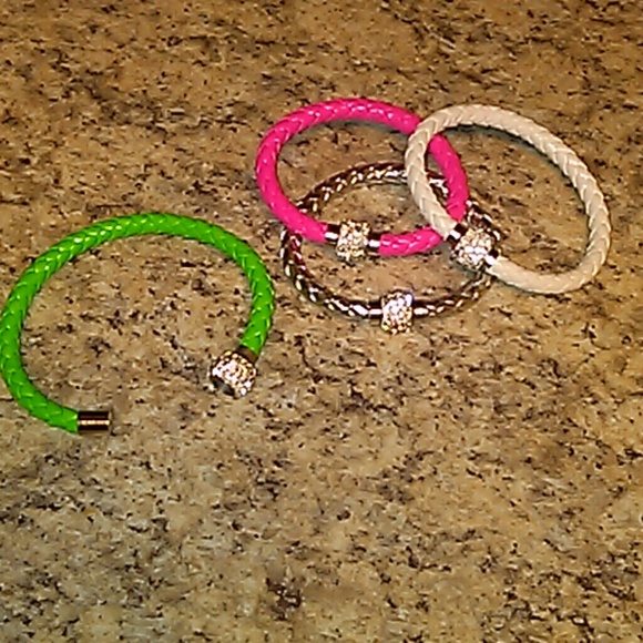 ✨ 4 Faux Leather Bracelets for $5.00✨