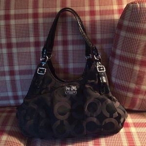 Authentic Black Coach Purse 🎀 24 hour sale!!
