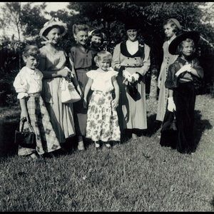 Meet your Posher, Deborah