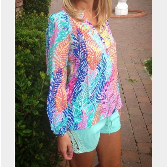 Lilly Pulitzer Electric Feel Elsa Top - Picture 3 of 4