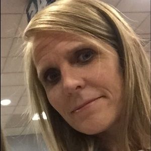 Meet your Posher, Annie