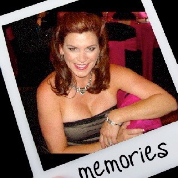 Meet your Posher, Mary - Picture 3 of 4