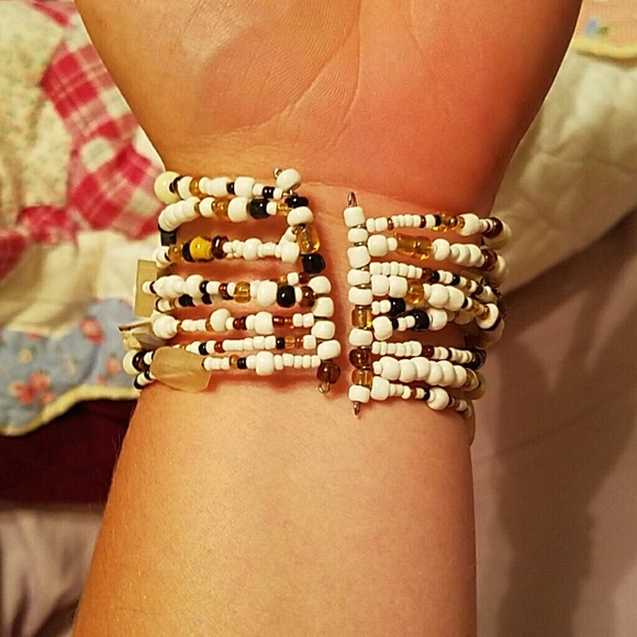 Bracelet - Picture 2 of 4