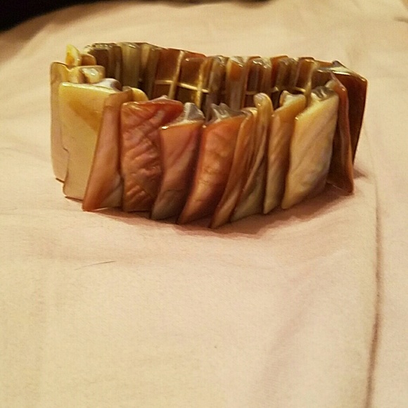 Shell bracelet - Picture 4 of 4