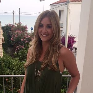 Meet your Posher, Gina