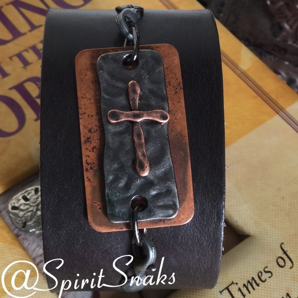 SpiritSnaks Jewelry - 🙏🏻✝Custom✝Hammered Cross✝Wide Leather cuff✝🙏🏻