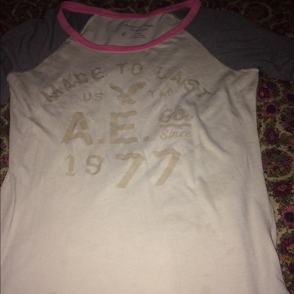 American eagle outfitters shirt